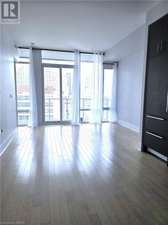 29 Queens Quay E Unit# 825, Toronto, Ontario  M5E 0A4 - Photo 14 - 40545329