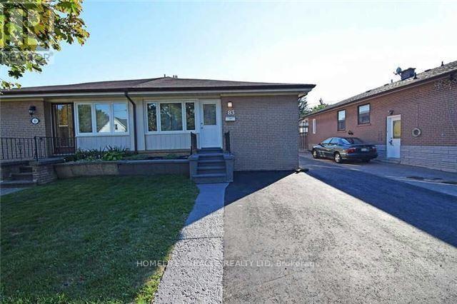 83 Mcmurchy, Brampton, 3 Bedrooms Bedrooms, ,1 BathroomBathrooms,Single Family,For Rent,Mcmurchy,W8092260