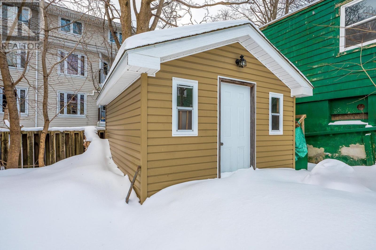 6180 Allan Street, Halifax, Nova Scotia  B3L 1G6 - Photo 29 - 202403373