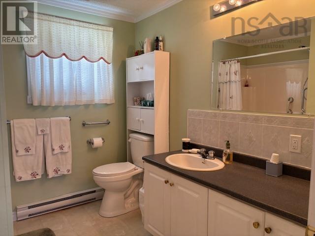 178 Sherbrooke Avenue, Bridgewater, Nova Scotia  B4V 4H4 - Photo 13 - 202403376