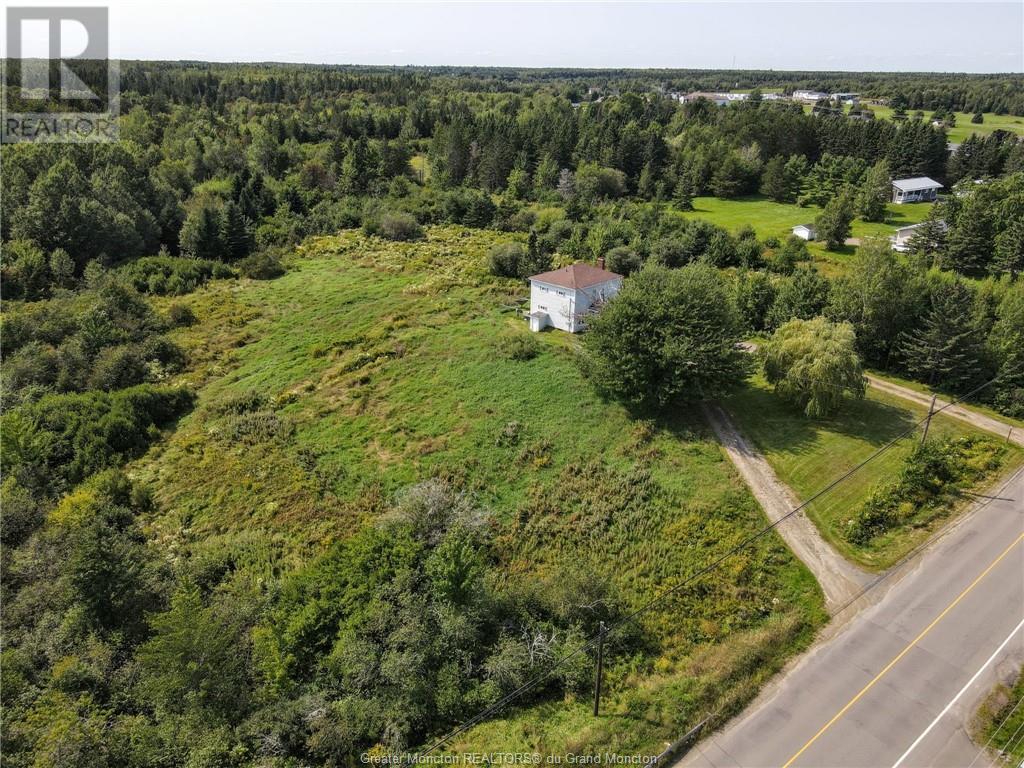 86 Evangeline, Bouctouche, New Brunswick  E4S 3E5 - Photo 5 - M157583