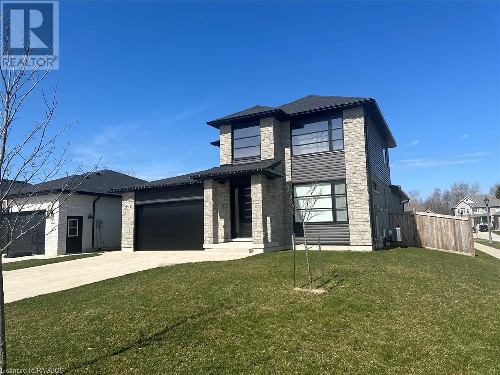 280 Coombe Drive, Kincardine, Ontario  N2Z 0A7 - Photo 2 - 40542668