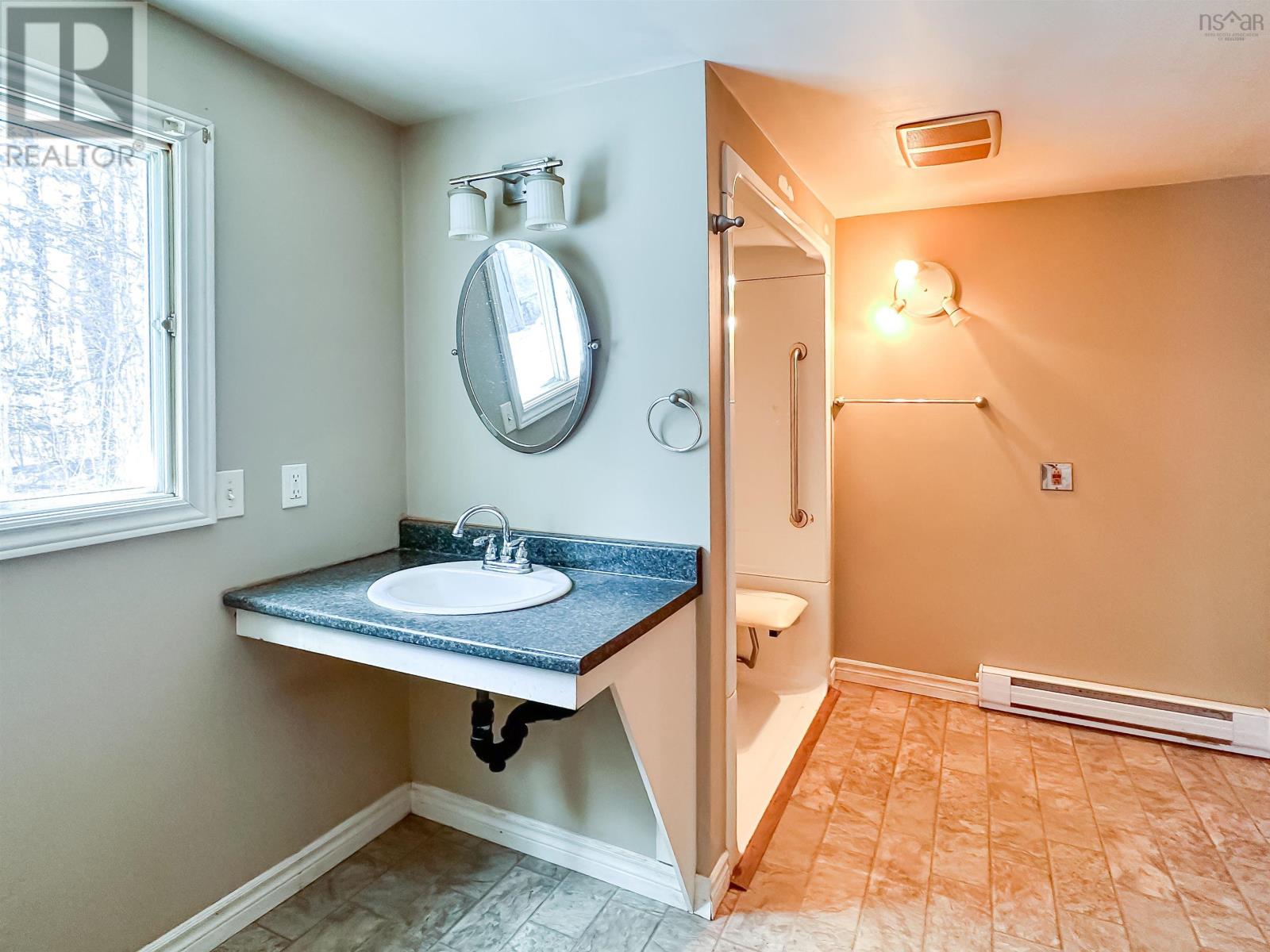 485 West Halls Harbour Road, Halls Harbour, Nova Scotia  B0P 1J0 - Photo 3 - 202403399