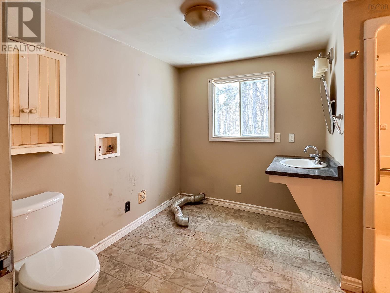 485 West Halls Harbour Road, Halls Harbour, Nova Scotia  B0P 1J0 - Photo 4 - 202403399