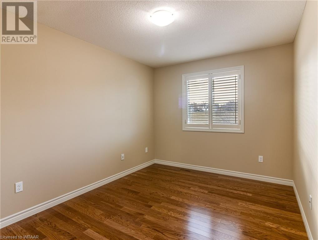 176 Ferguson Drive Drive Unit# 16, Woodstock, Ontario  N4V 0C6 - Photo 16 - 40543953