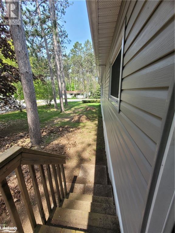 5263 Elliott Side Road Unit# 90, Tay, Ontario  L4R 4K3 - Photo 4 - 40543198