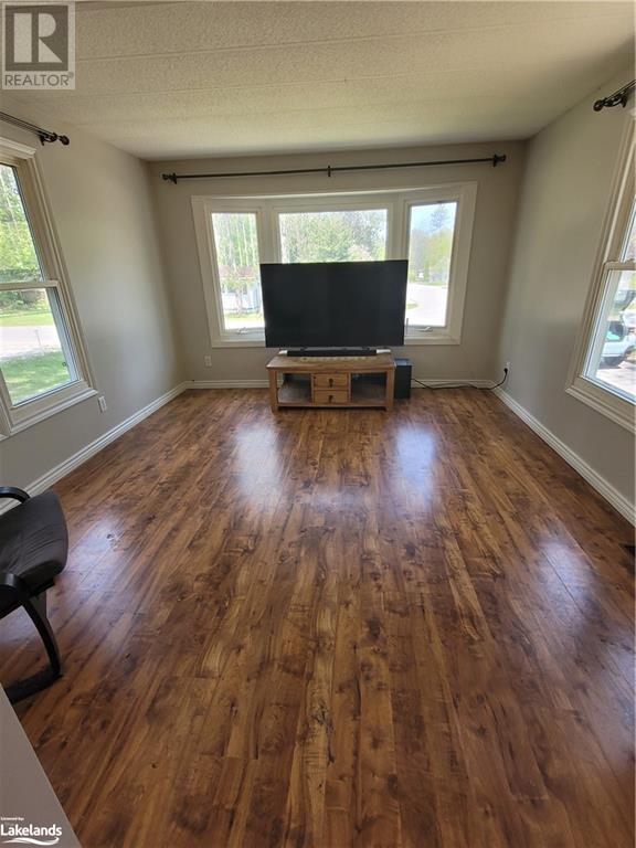 5263 Elliott Side Road Unit# 90, Tay, Ontario  L4R 4K3 - Photo 6 - 40543198