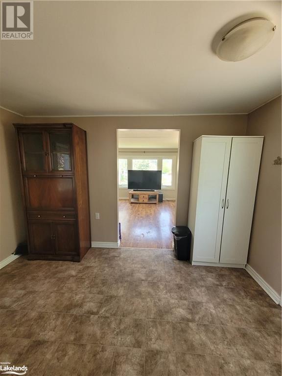 5263 Elliott Side Road Unit# 90, Tay, Ontario  L4R 4K3 - Photo 8 - 40543198