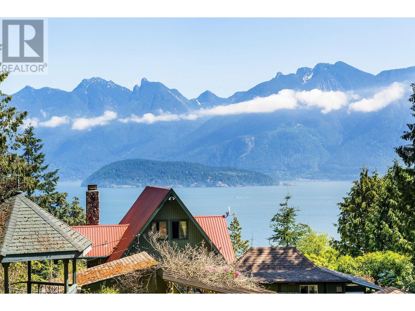 279 Jason Road, Bowen Island, British Columbia  V0N 1G1 - Photo 4 - R2852753