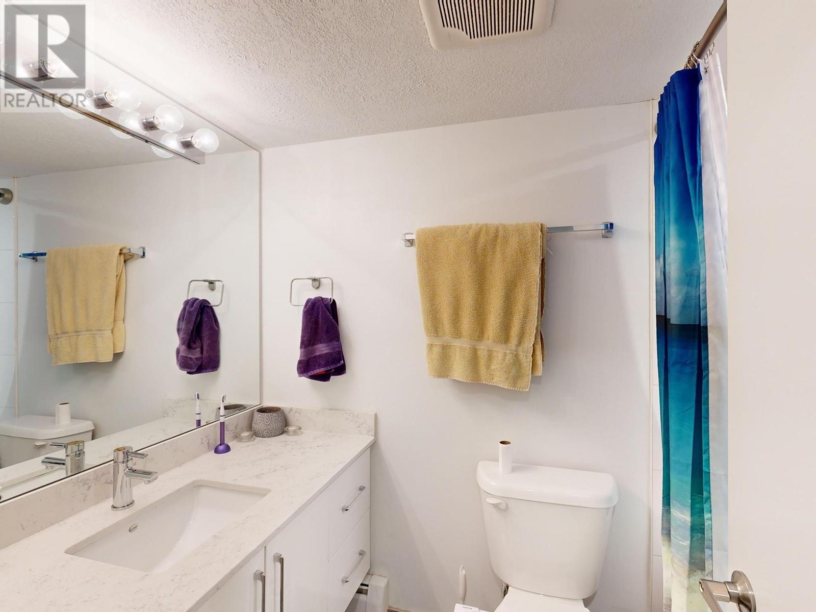 305 530 Ninth Street, New Westminster, British Columbia  V3M 3W5 - Photo 14 - R2852787