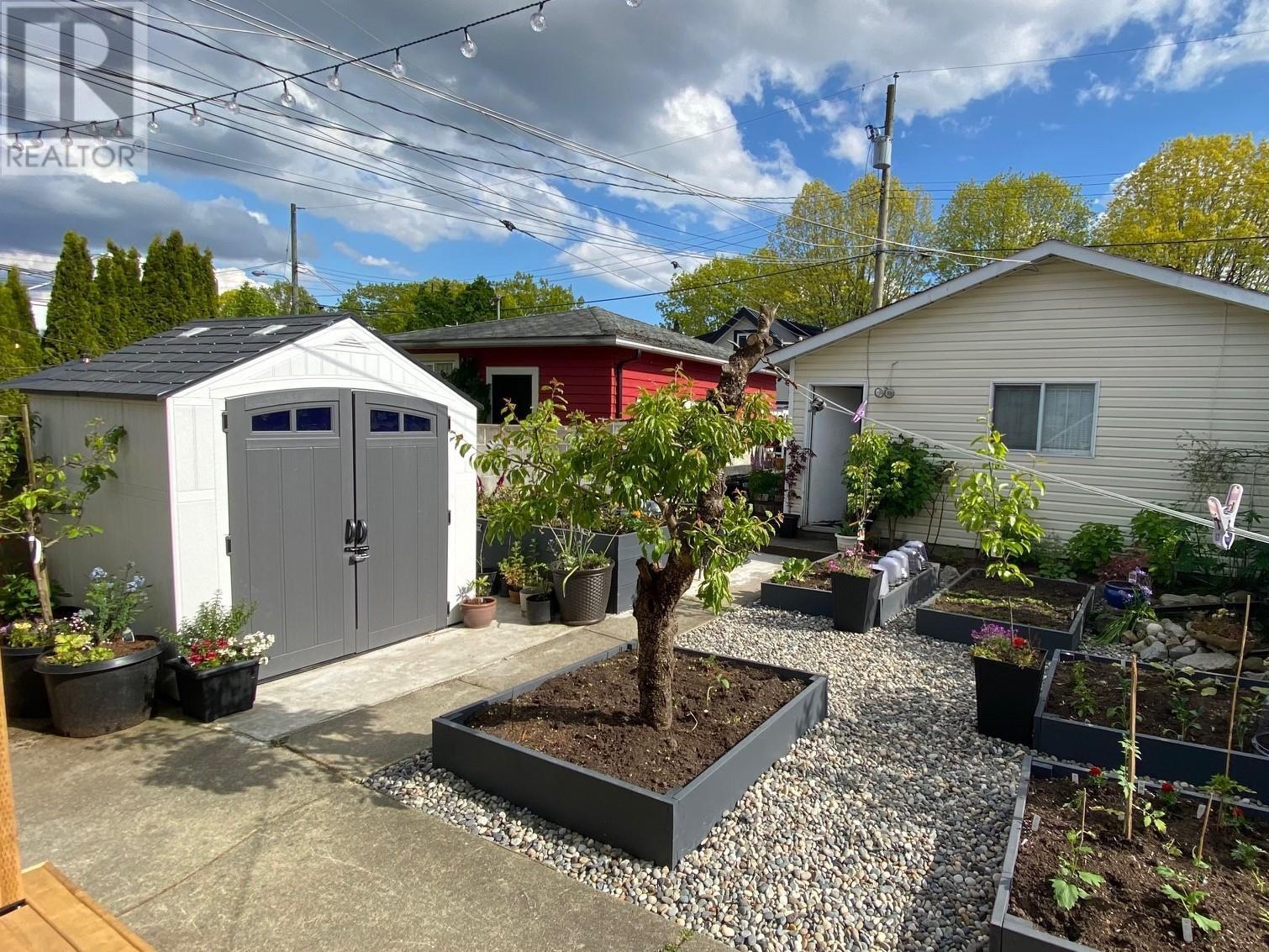 2070 E 26th Avenue, Vancouver, British Columbia  V5N 2W4 - Photo 17 - R2852792