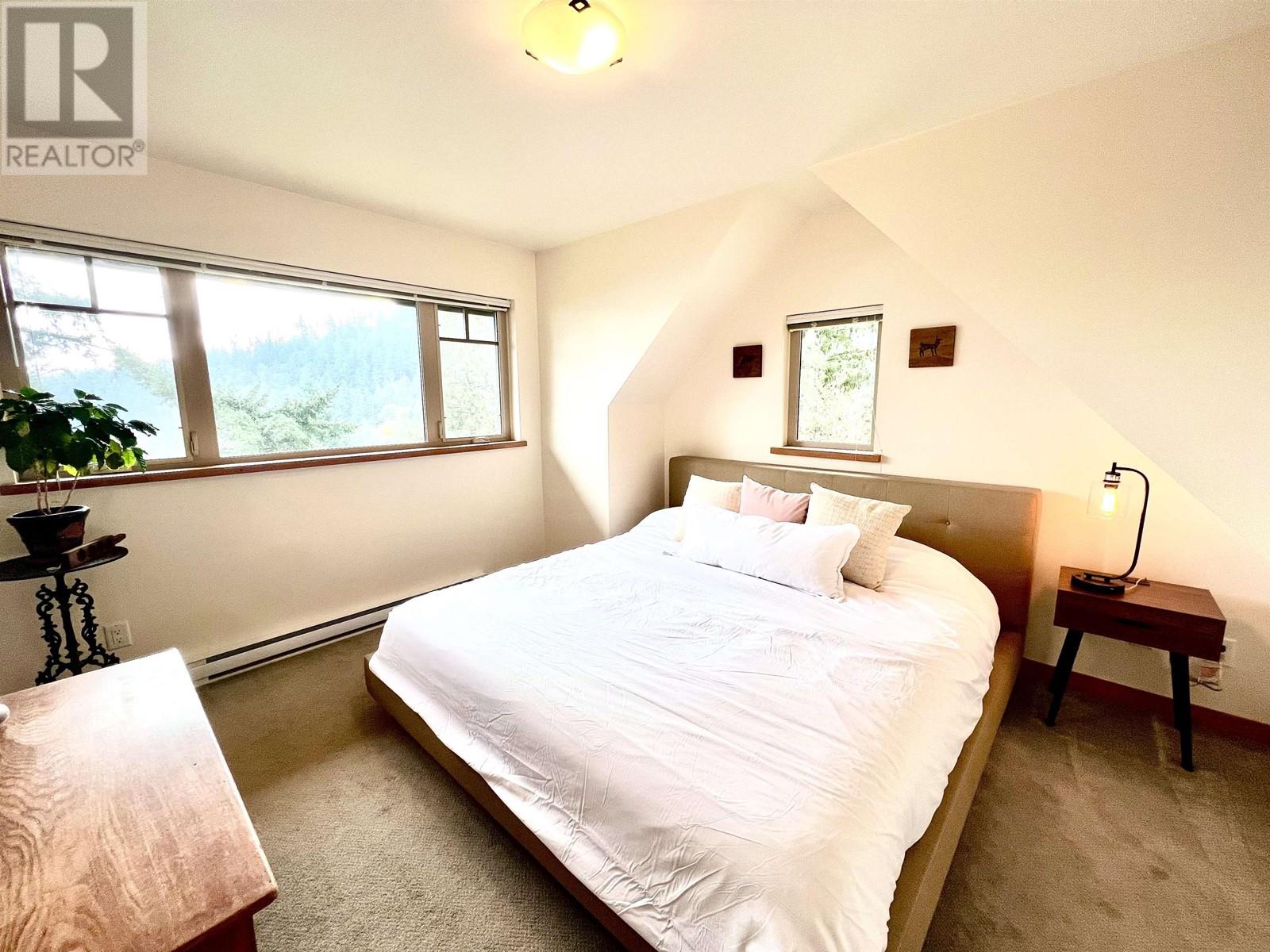 923 Elrond's Court, Bowen Island, British Columbia  V0N 1G1 - Photo 15 - R2852798
