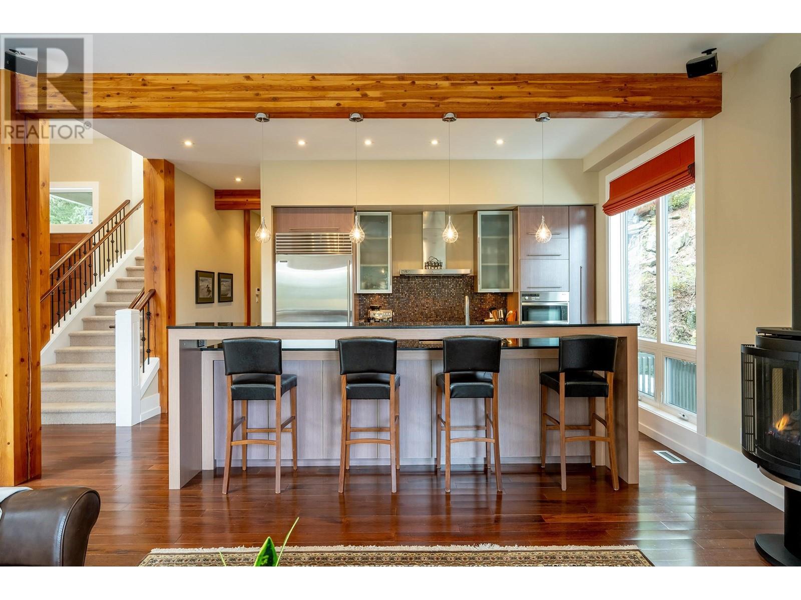 5204 Jordan Lane, Whistler, British Columbia  V8E 1J5 - Photo 7 - R2852804