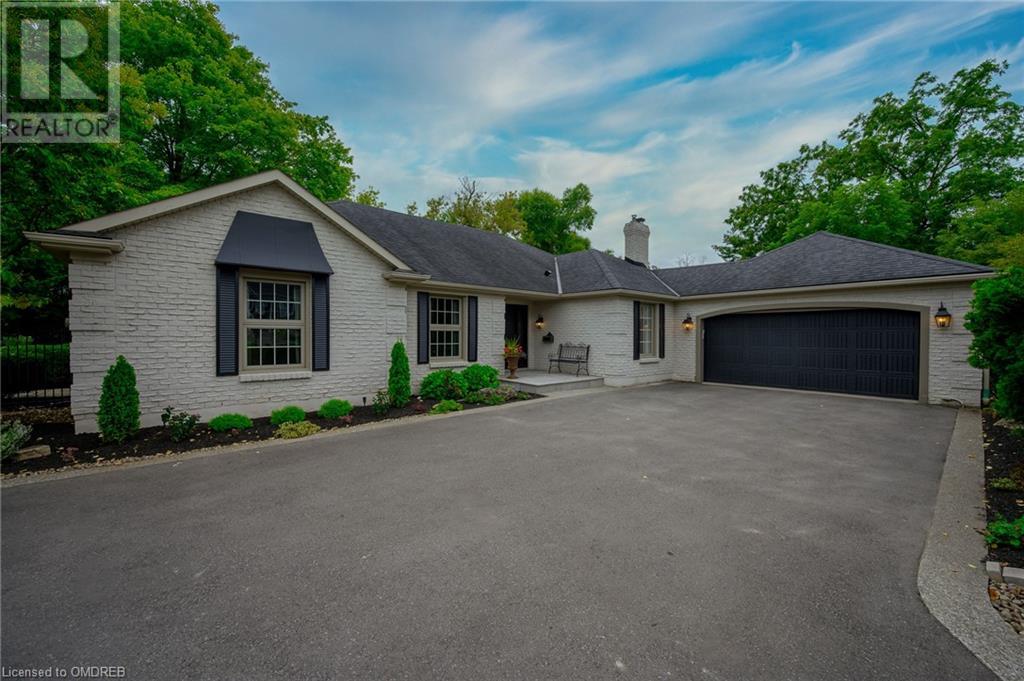 360 North Shore Boulevard E, Burlington, Ontario  L7T 1W9 - Photo 2 - 40545253