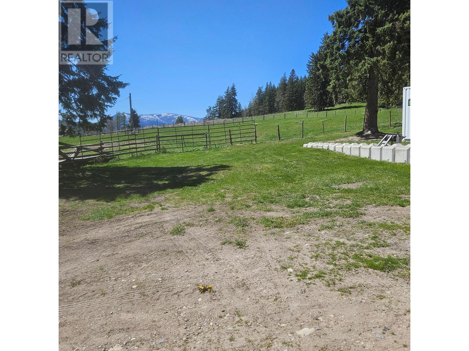 7955 China Valley Rd, Chase, British Columbia  V0E 1M1 - Photo 10 - 176885