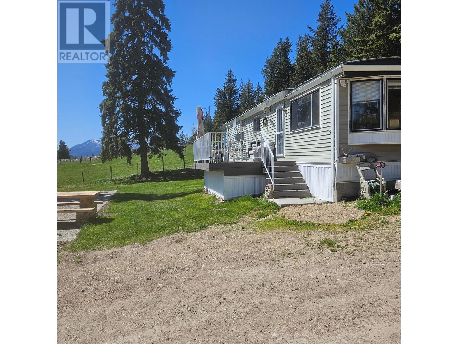 7955 China Valley Rd, Chase, British Columbia  V0E 1M1 - Photo 8 - 176885