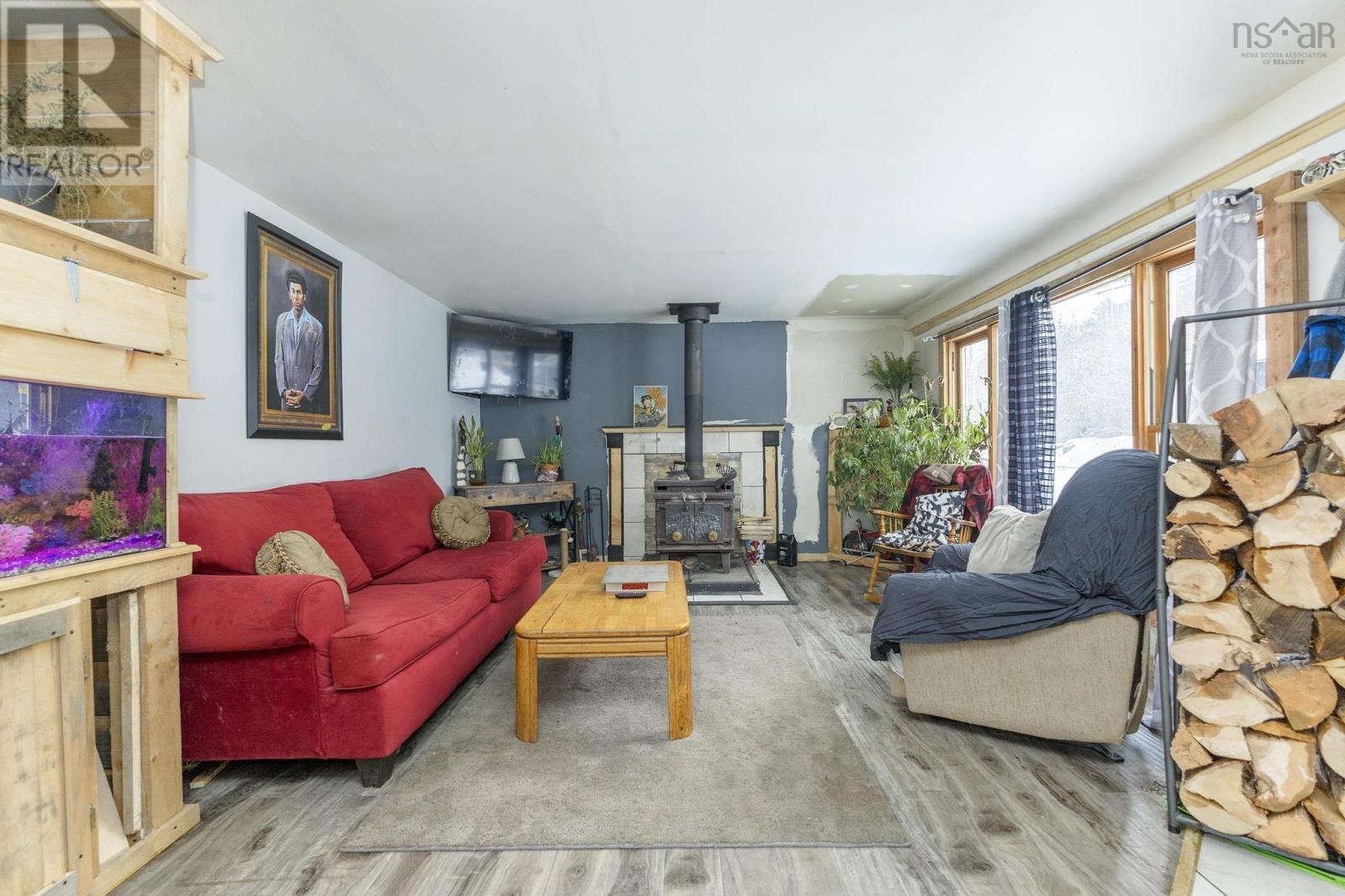 43 Woodside Road, Dean, Nova Scotia  B0N 2M0 - Photo 4 - 202403443