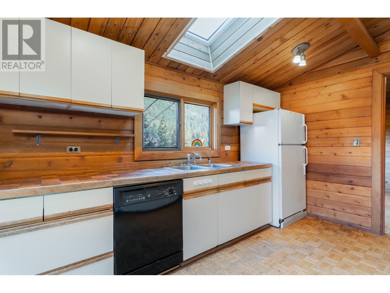 1257 Adams Road, Bowen Island, British Columbia  V0N 1G2 - Photo 11 - R2852892