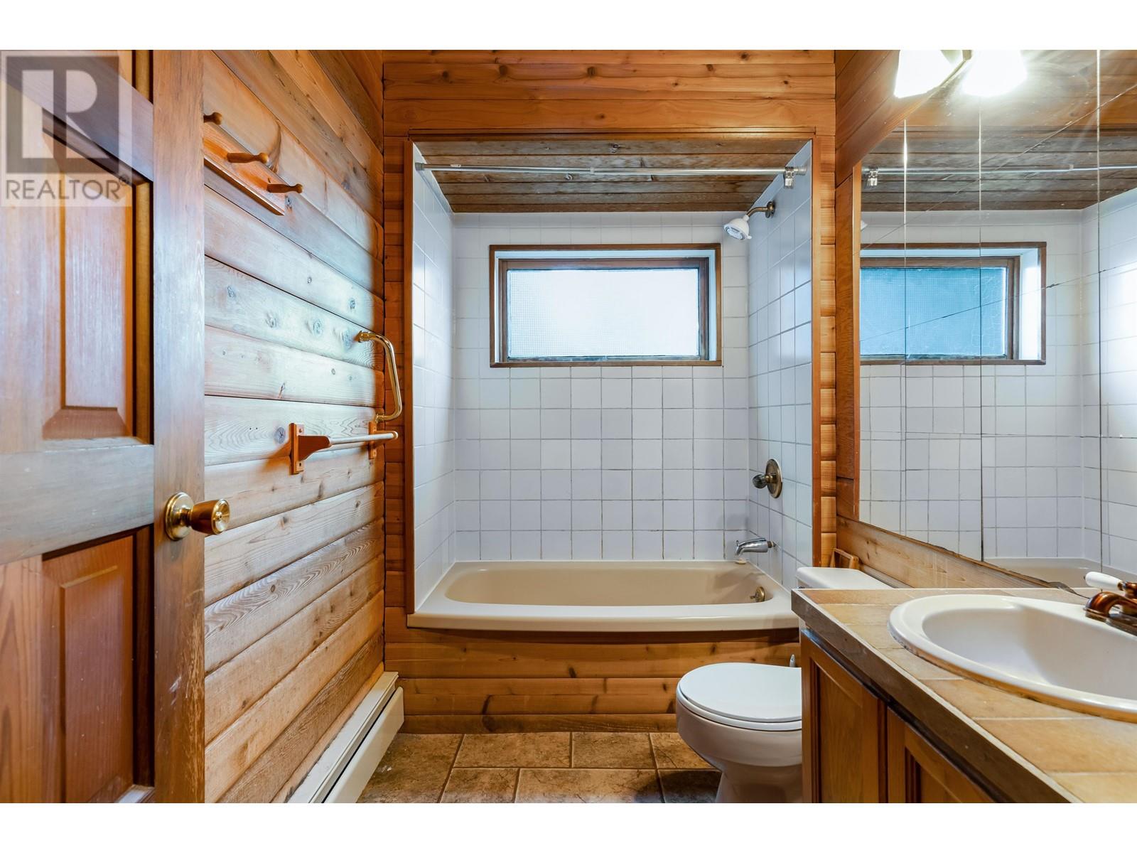 1257 Adams Road, Bowen Island, British Columbia  V0N 1G2 - Photo 12 - R2852892