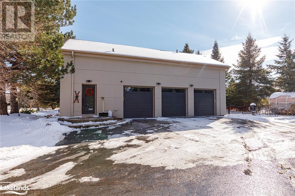 160 Grand Cypress Lane, The Blue Mountains, Ontario  L9Y 0K8 - Photo 4 - 40543546