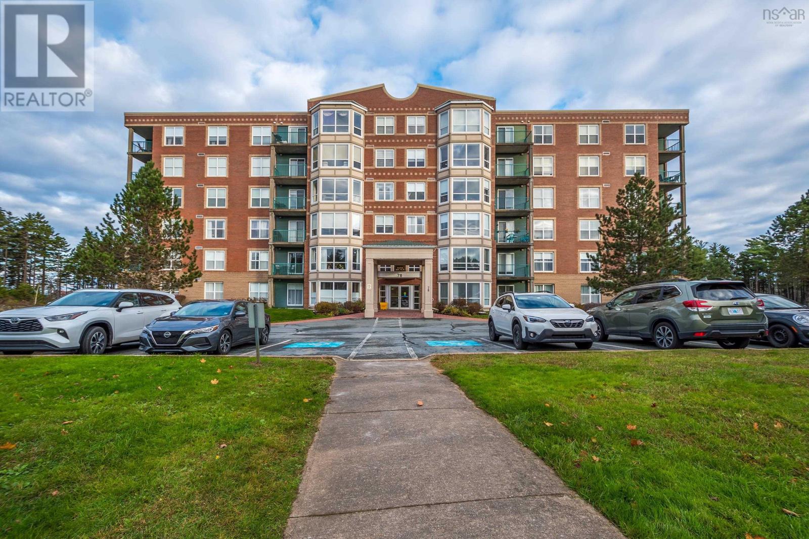 307 78 Regency Park Drive, Halifax, Nova Scotia B3S 1T2 (26550673