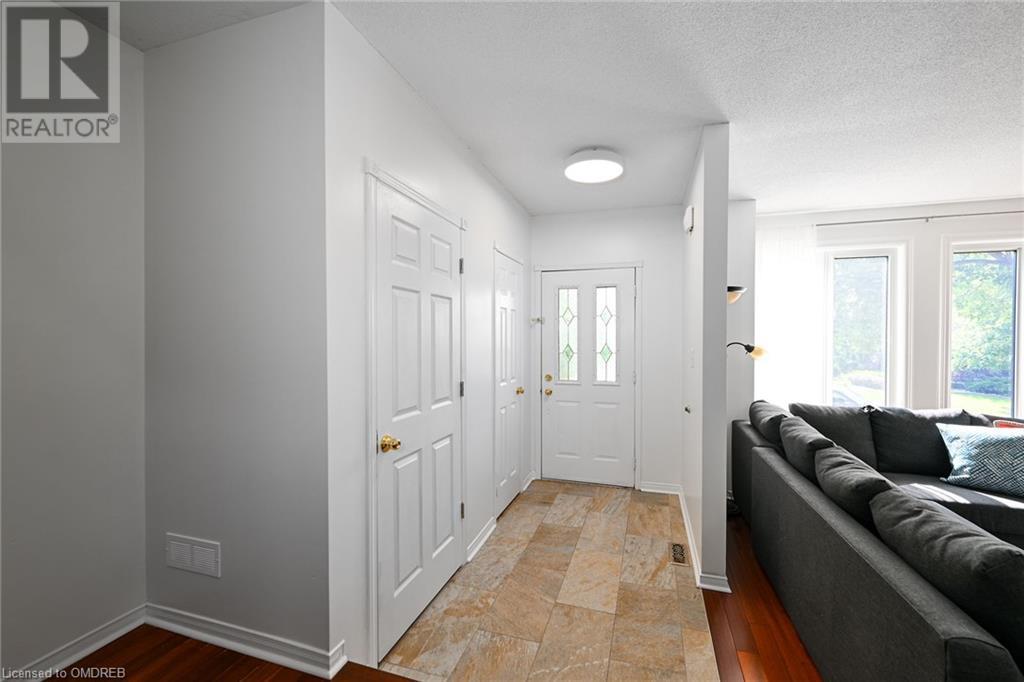 128 Edgewater Drive, Stoney Creek, Ontario  L8E 4Z3 - Photo 16 - 40545628