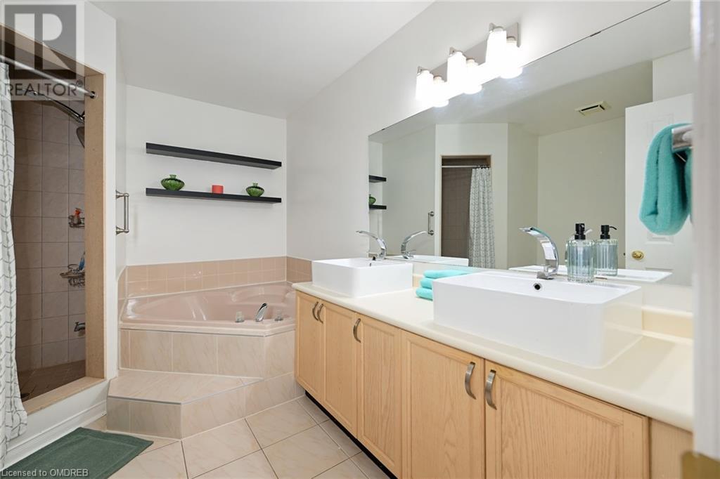 128 Edgewater Drive, Stoney Creek, Ontario  L8E 4Z3 - Photo 19 - 40545628