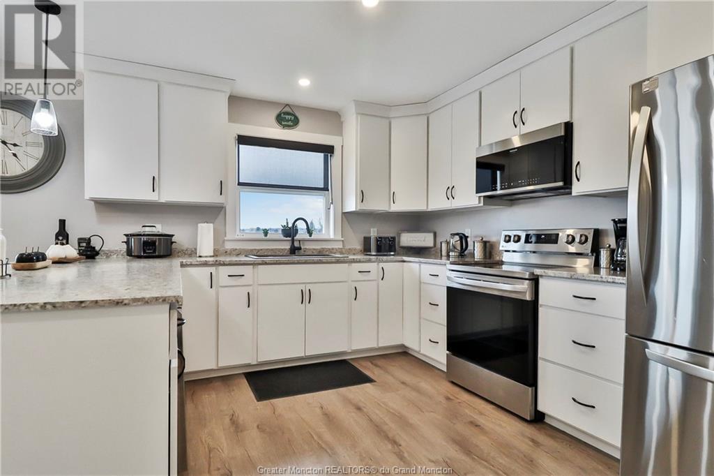 3 Fawcett Ave, Petitcodiac, New Brunswick  E4Z 4H3 - Photo 10 - M157601