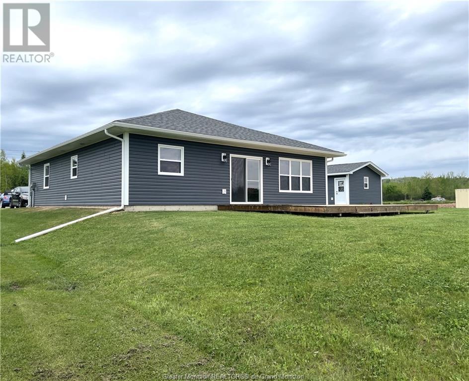 3 Fawcett Ave, Petitcodiac, New Brunswick  E4Z 4H3 - Photo 6 - M157601