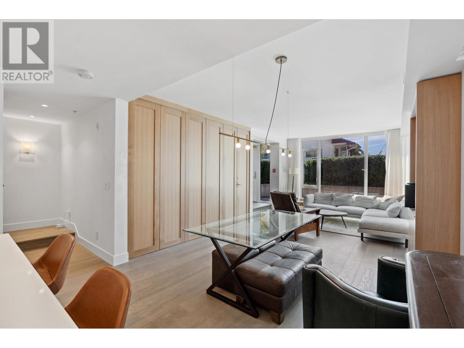 2108 W 47th Avenue, Vancouver, British Columbia  V6M 2M7 - Photo 3 - R2852991