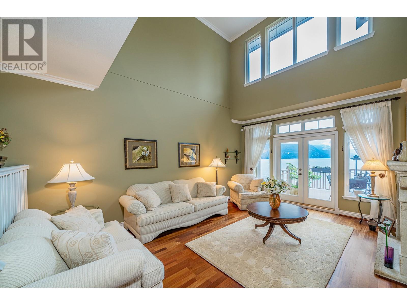 5 Beach Drive, Furry Creek, British Columbia  V0N 3Z1 - Photo 13 - R2852999