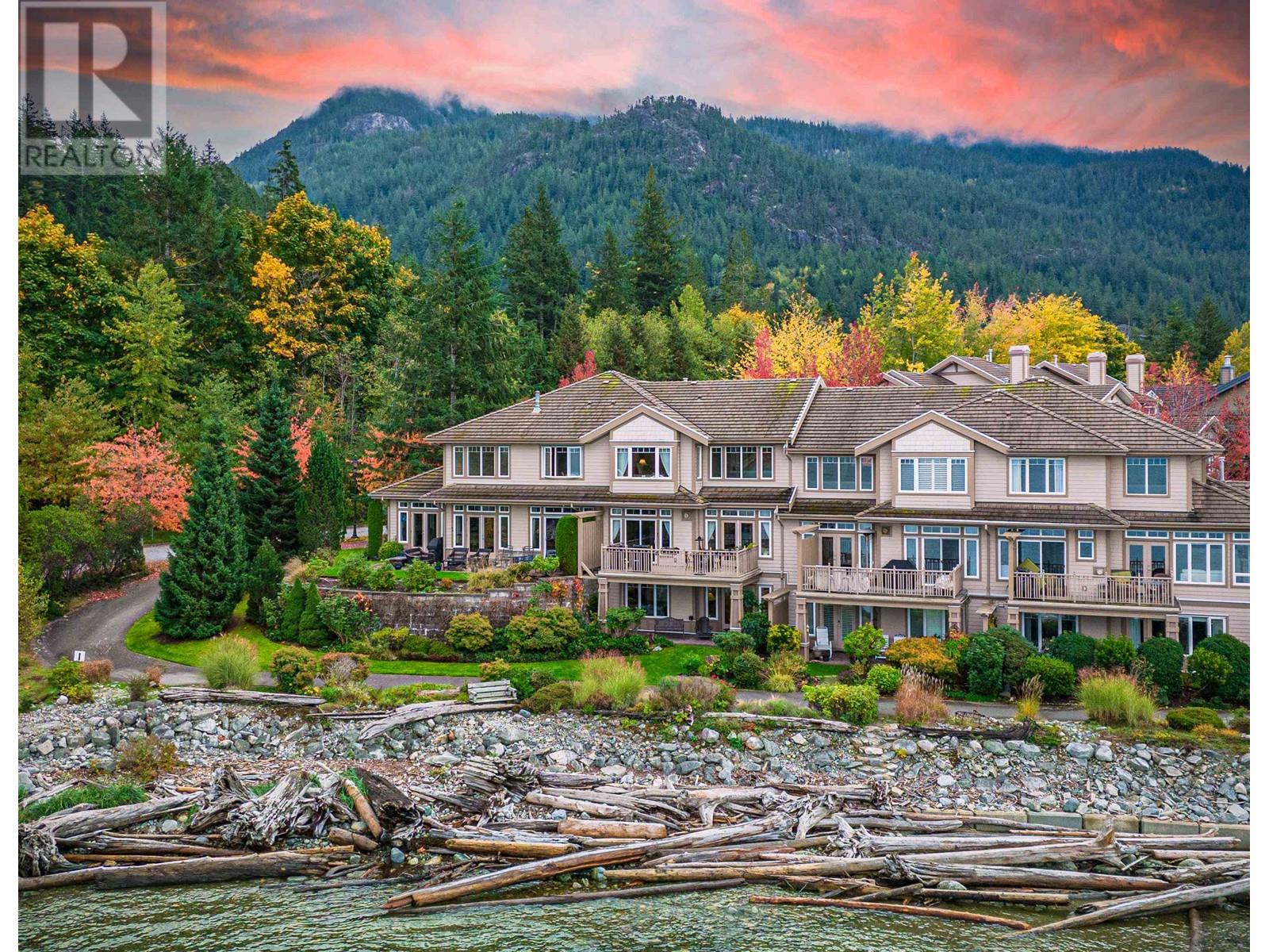 5 Beach Drive, Furry Creek, British Columbia  V0N 3Z1 - Photo 4 - R2852999