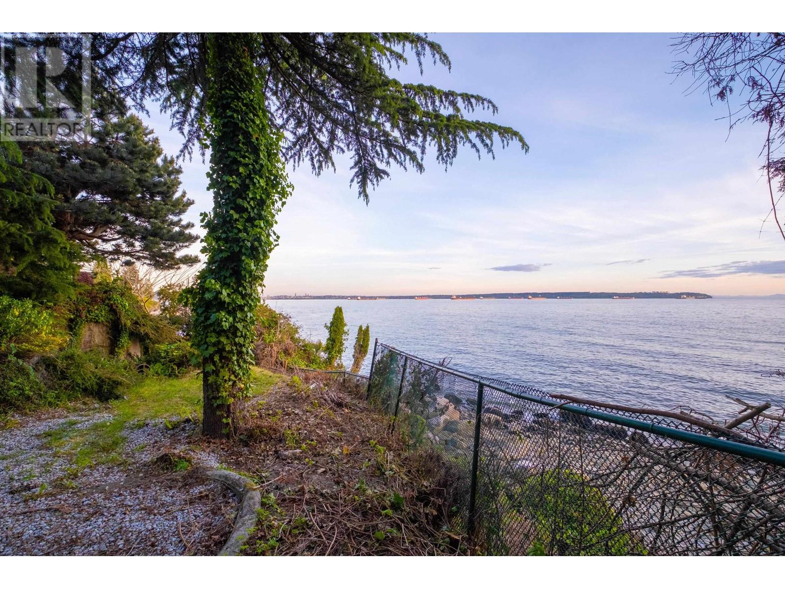 3000 Park Lane, West Vancouver, British Columbia  V7V 1E9 - Photo 22 - R2846608