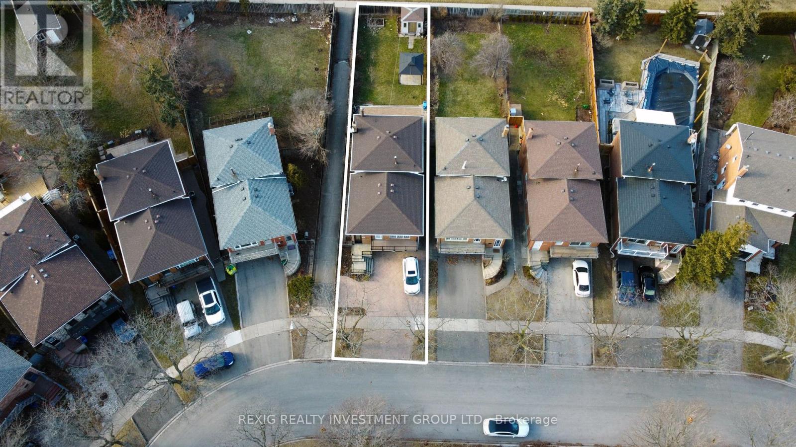 1485 Kenilworth Cres, Oakville, Ontario  L6H 3G1 - Photo 2 - W8095058