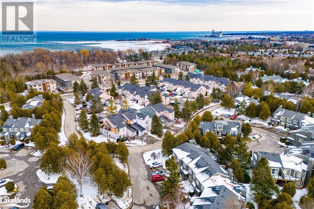 145 Fairway Crescent Unit# 52, Collingwood, Ontario  L9Y 5B4 - Photo 2 - 40545550