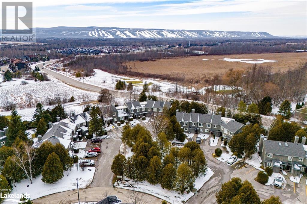 145 Fairway Crescent Unit# 52, Collingwood, Ontario  L9Y 5B4 - Photo 3 - 40545550