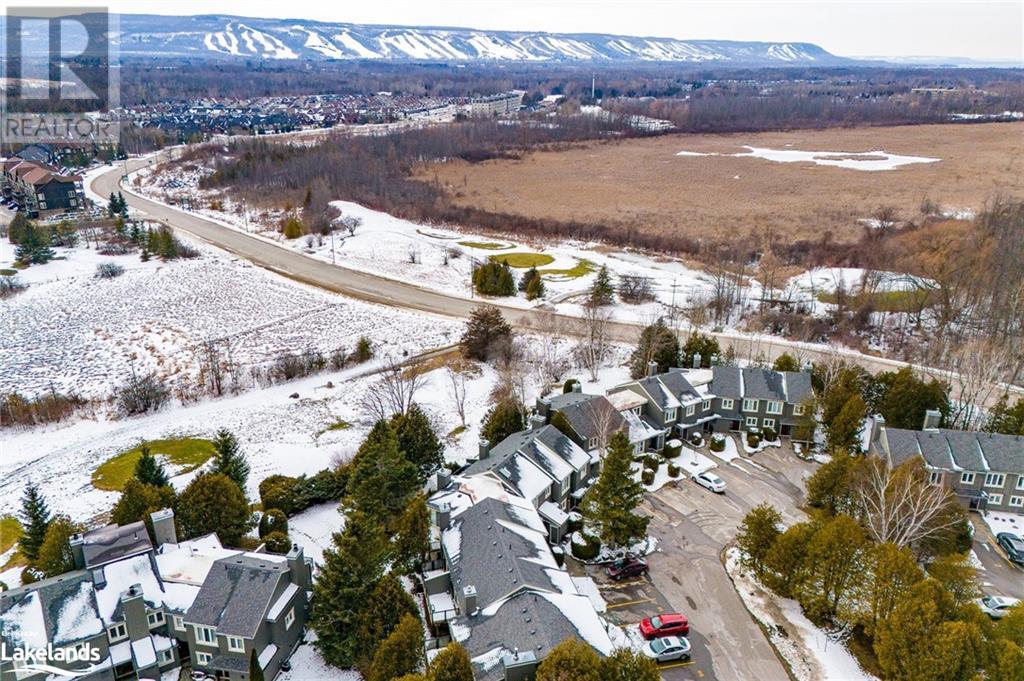 145 Fairway Crescent Unit# 52, Collingwood, Ontario  L9Y 5B4 - Photo 35 - 40545550