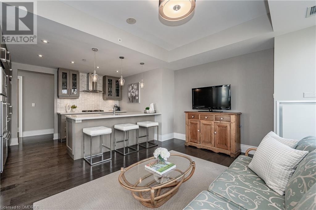 3500 Lakeshore Road W Unit# 203, Oakville, Ontario  L6L 0B4 - Photo 10 - 40544821