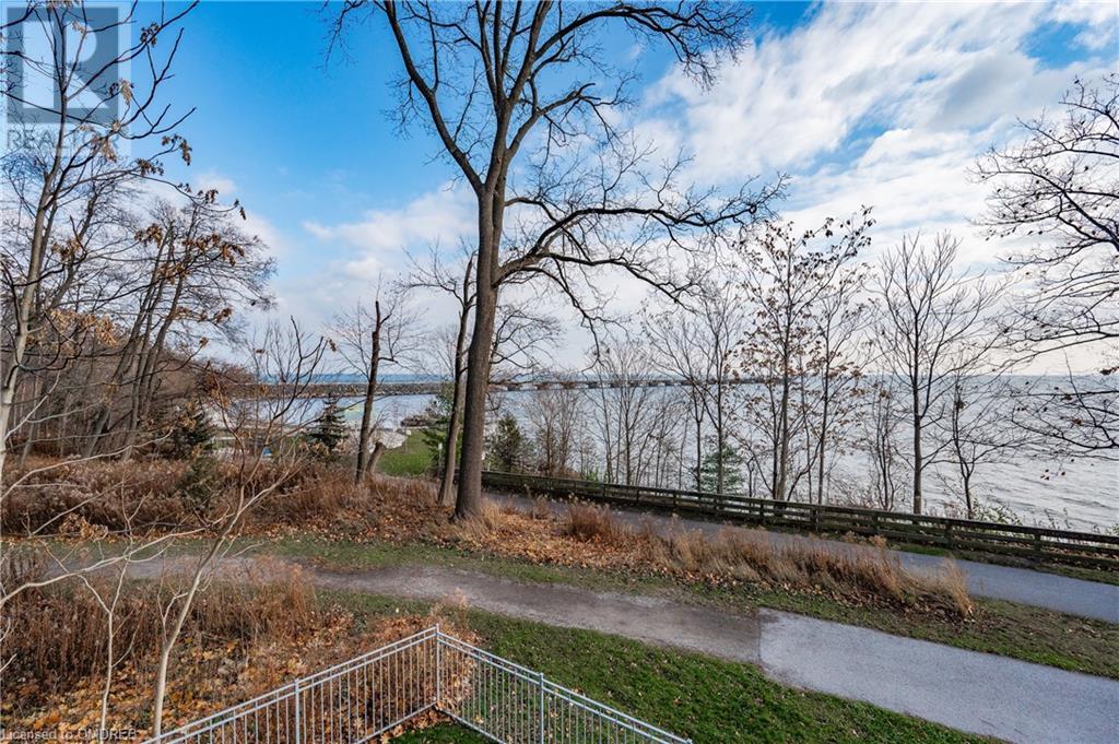 3500 Lakeshore Road W Unit# 203, Oakville, Ontario  L6L 0B4 - Photo 24 - 40544821