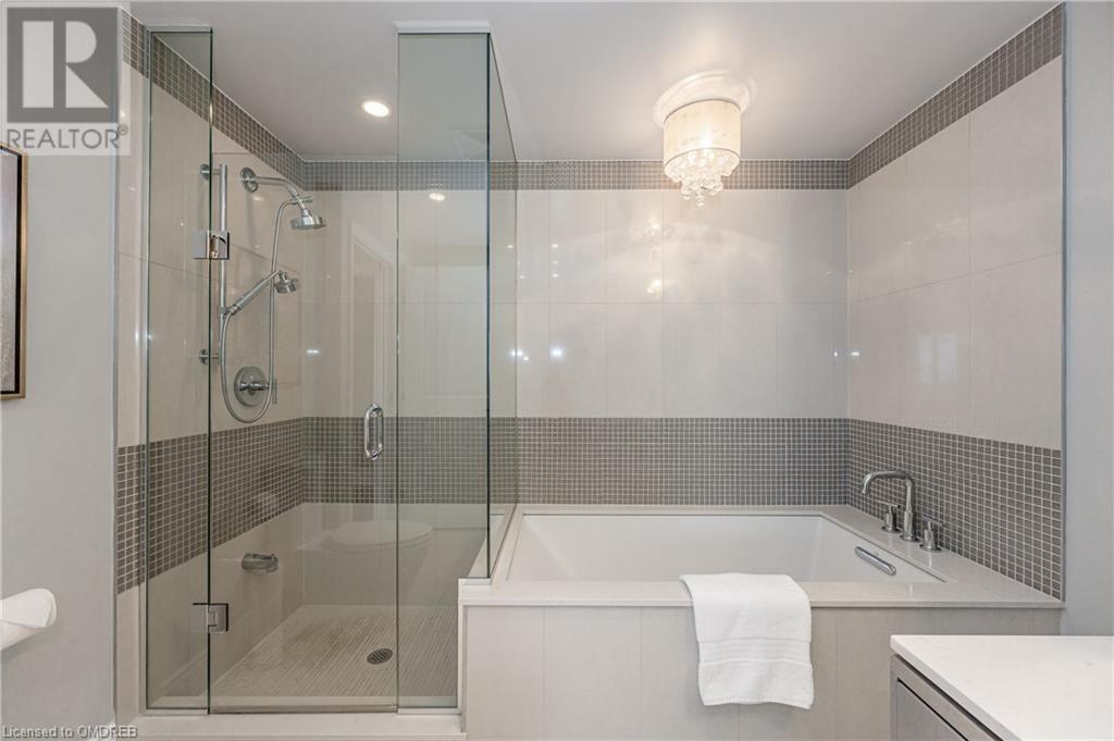 3500 Lakeshore Road W Unit# 203, Oakville, Ontario  L6L 0B4 - Photo 31 - 40544821