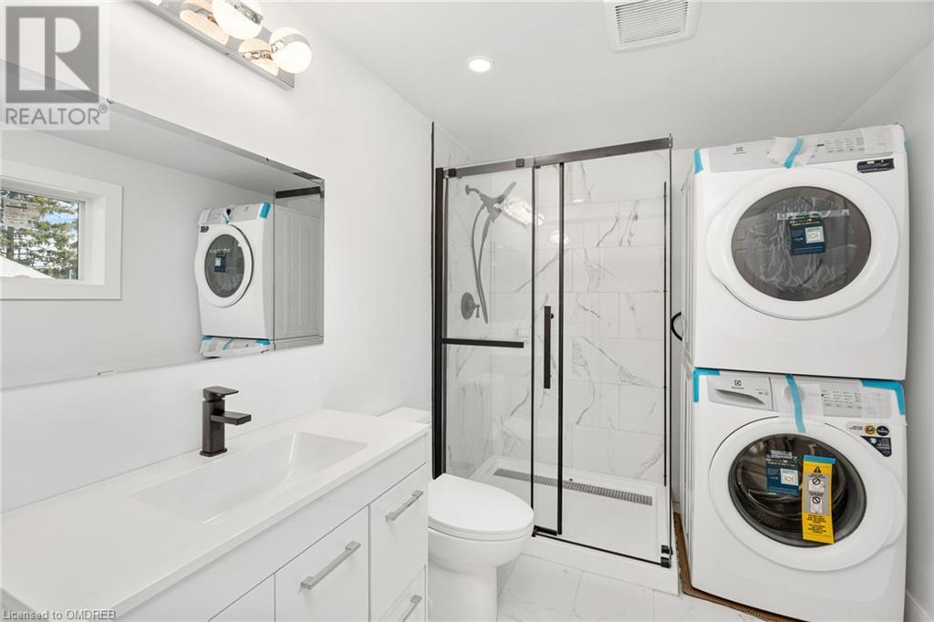 14 Kennedy Avenue, Kitchener, Ontario  N2G 2Z8 - Photo 11 - 40542975