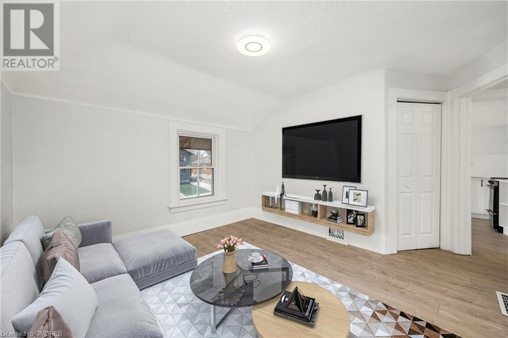 14 Kennedy Avenue, Kitchener, Ontario  N2G 2Z8 - Photo 13 - 40542975