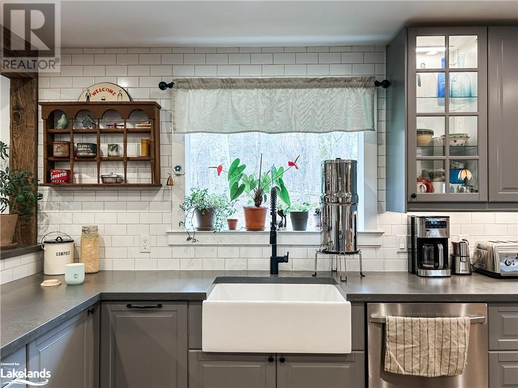 5 Knob Hill Court, Minden, Ontario  K0M 2K0 - Photo 10 - 40543920