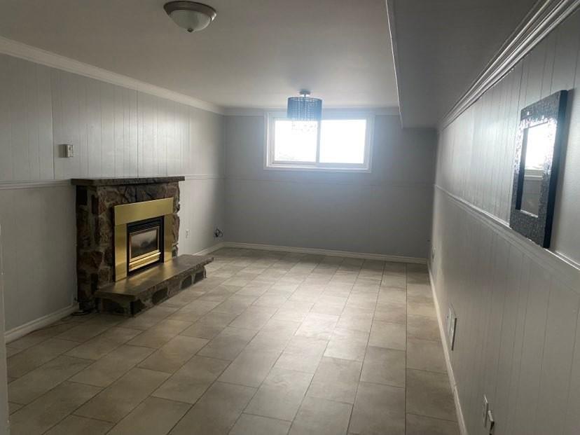 2097 Mountain Grove Avenue, Unit #b, Burlington, Ontario  L7P 2H8 - Photo 6 - H4186277