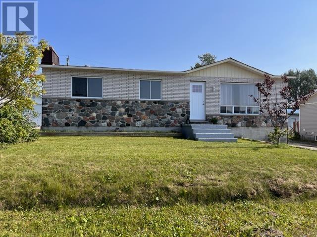 109 Woodcrest Dr, Longlac, Ontario  P0T 2A0 - Photo 1 - TB232657