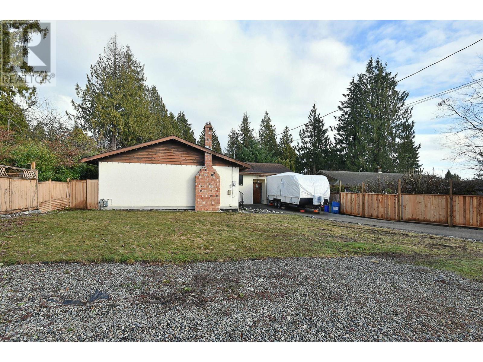 760 Brookside Place, Gibsons, British Columbia  V0N 1V9 - Photo 19 - R2853310