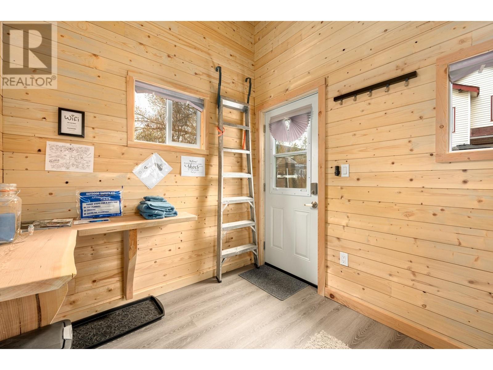 1411 Cariboo Hwy 97, Clinton, British Columbia   - Photo 52 - 176895