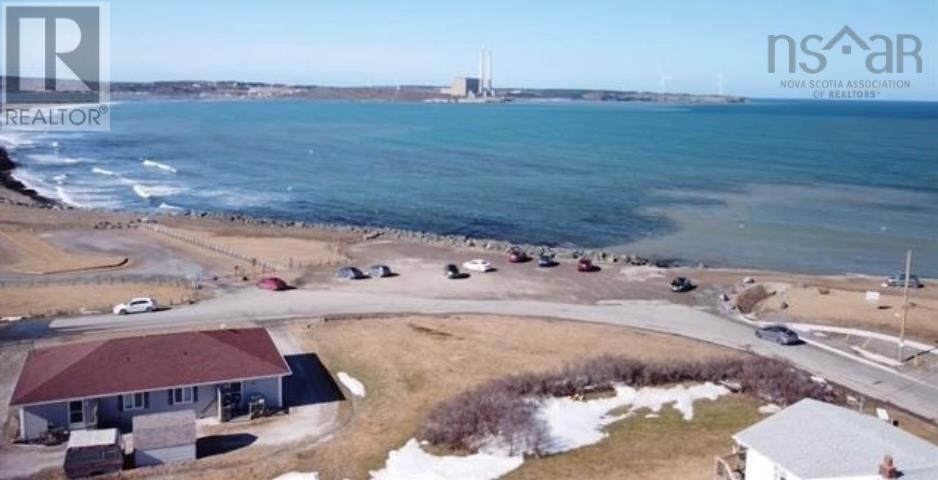 31 Lower Mitchell Avenue, Dominion, Nova Scotia  B1G 1L1 - Photo 2 - 202403474