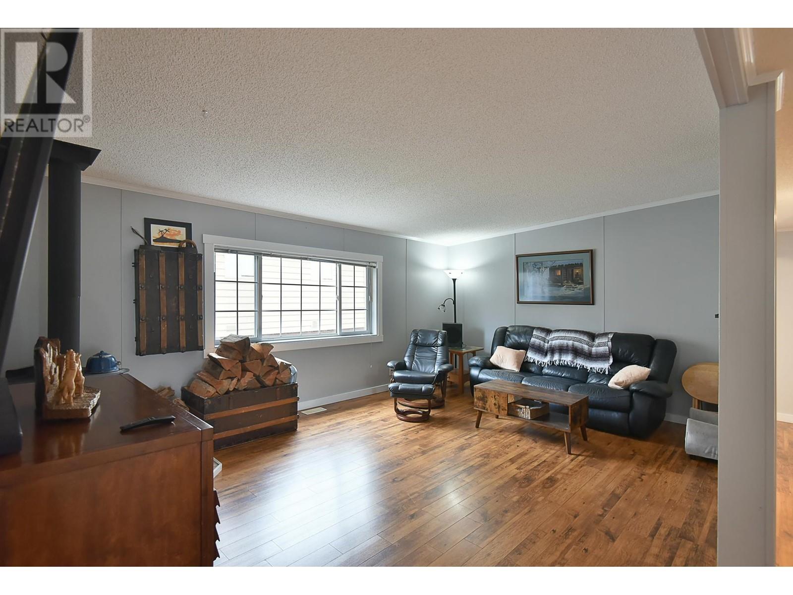 760 Hillcrest Road, Gibsons, British Columbia  V0N 1V9 - Photo 13 - R2853355