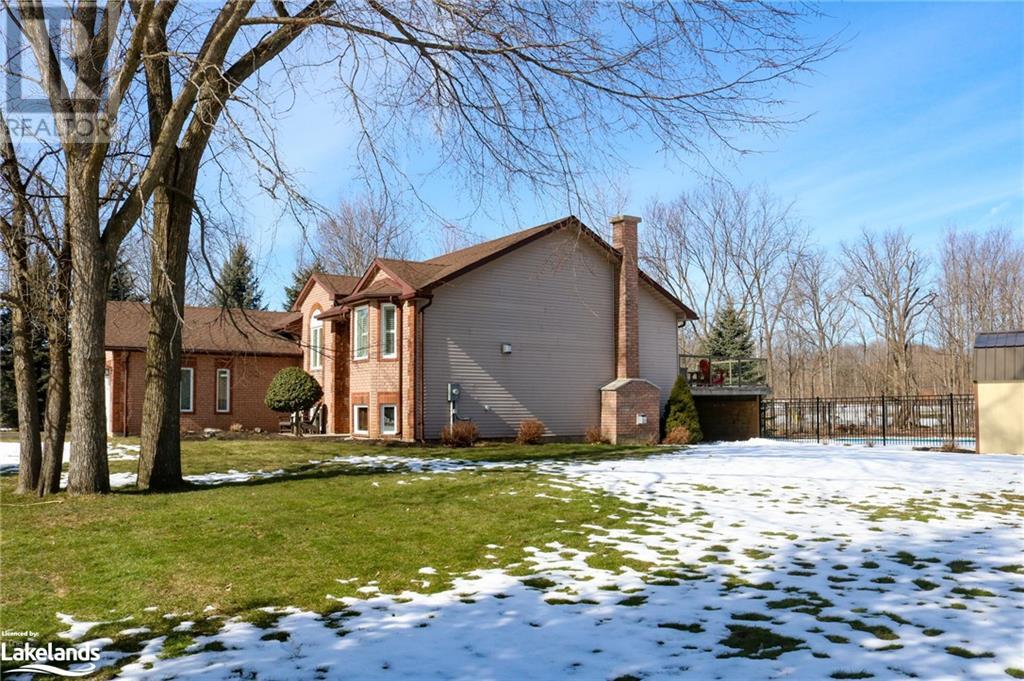 106 Alexandria Street, Kemble, Ontario  N4K 0G2 - Photo 5 - 40545420